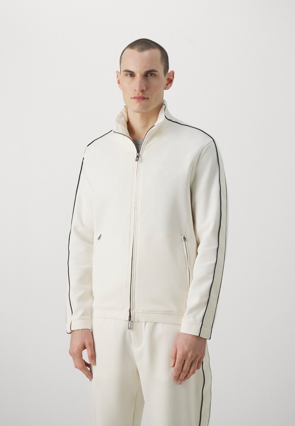 

Толстовка на молнии Emporio Armani, бежевый