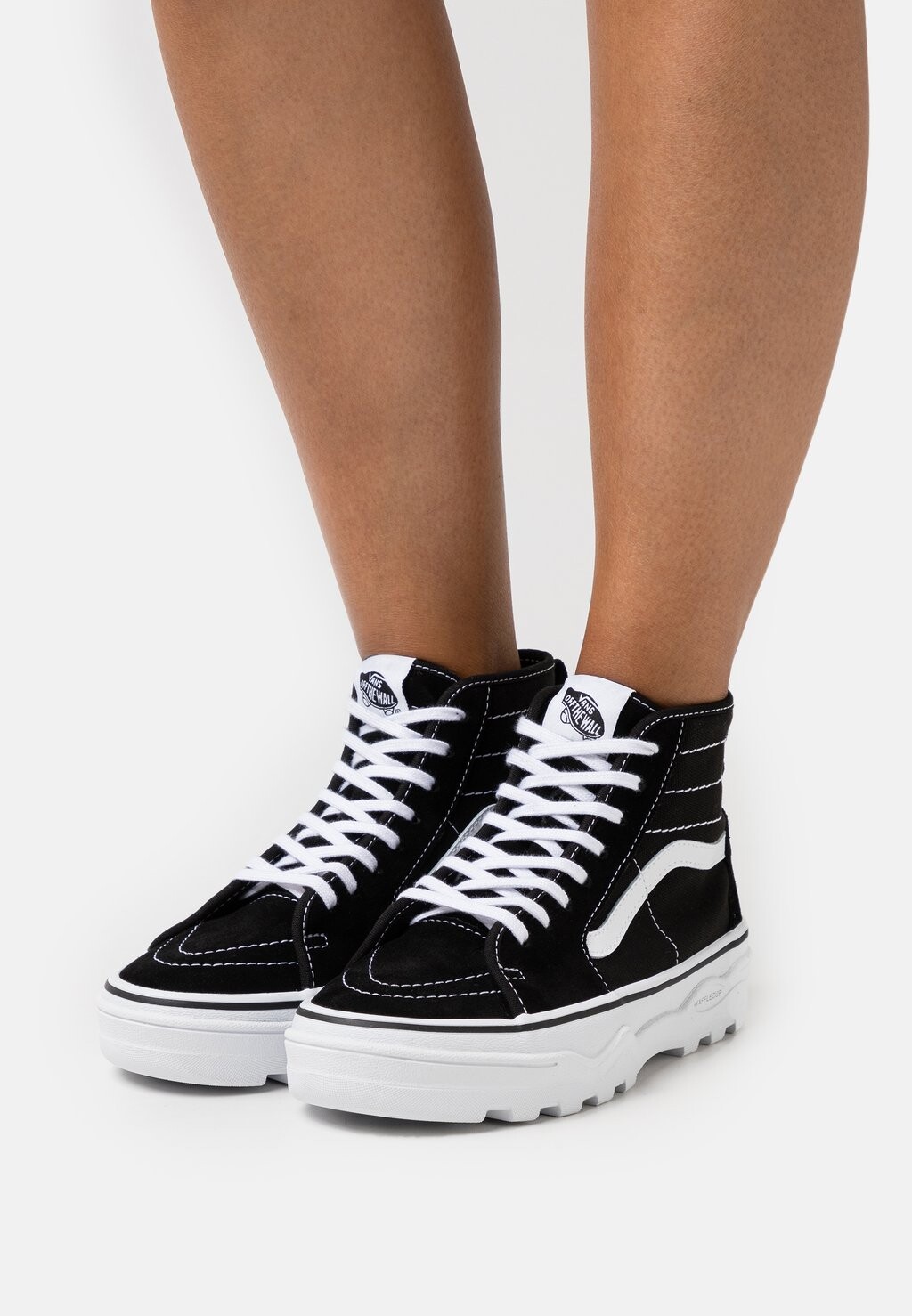

Высокие кроссовки Vans