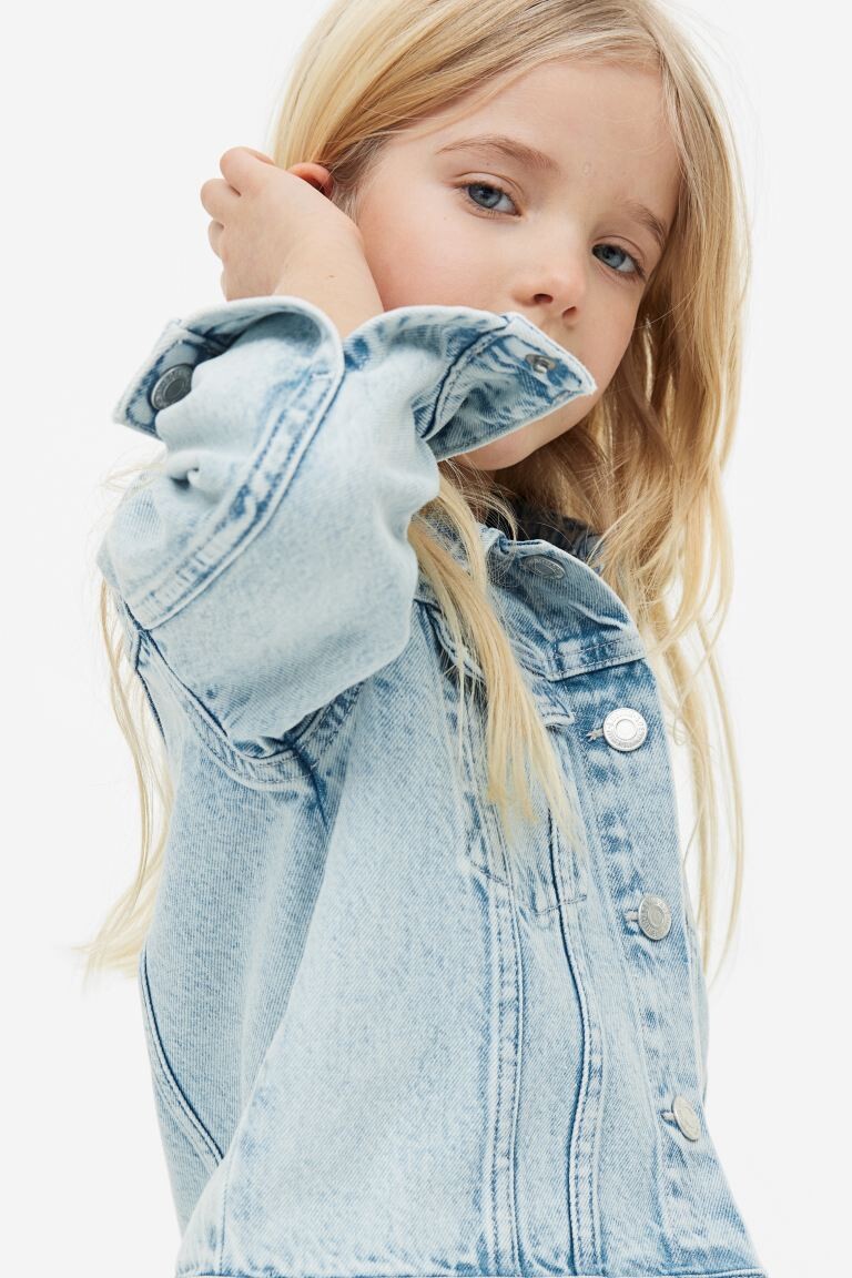 

Джинсовая куртка H&M