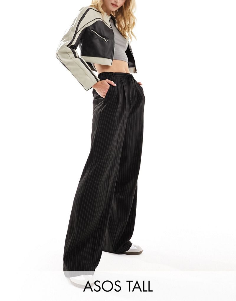 

Черные брюки свободного кроя в тонкую полоску ASOS DESIGN Tall
