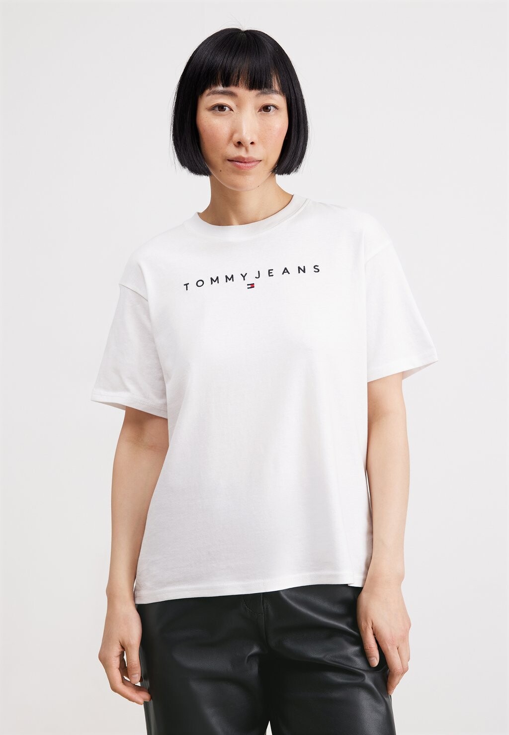 

Футболка с принтом NEW LINEAR TEE Tommy Jeans, белый