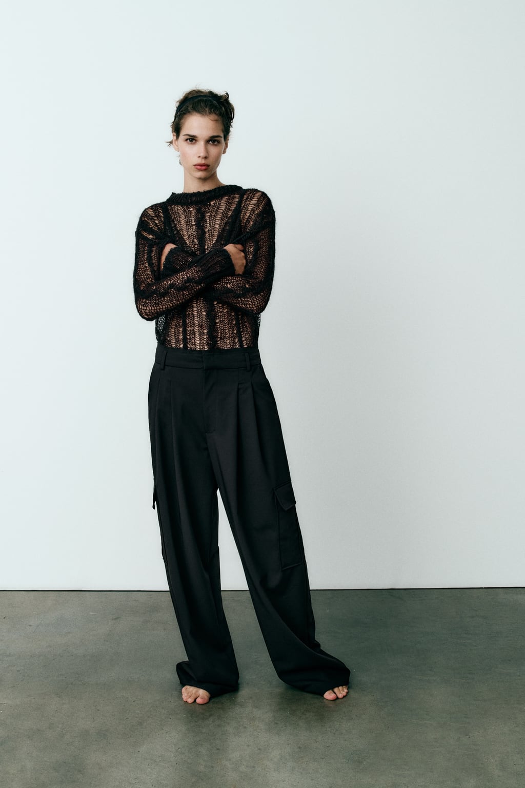 

Полные брюки-карго ZARA, черный