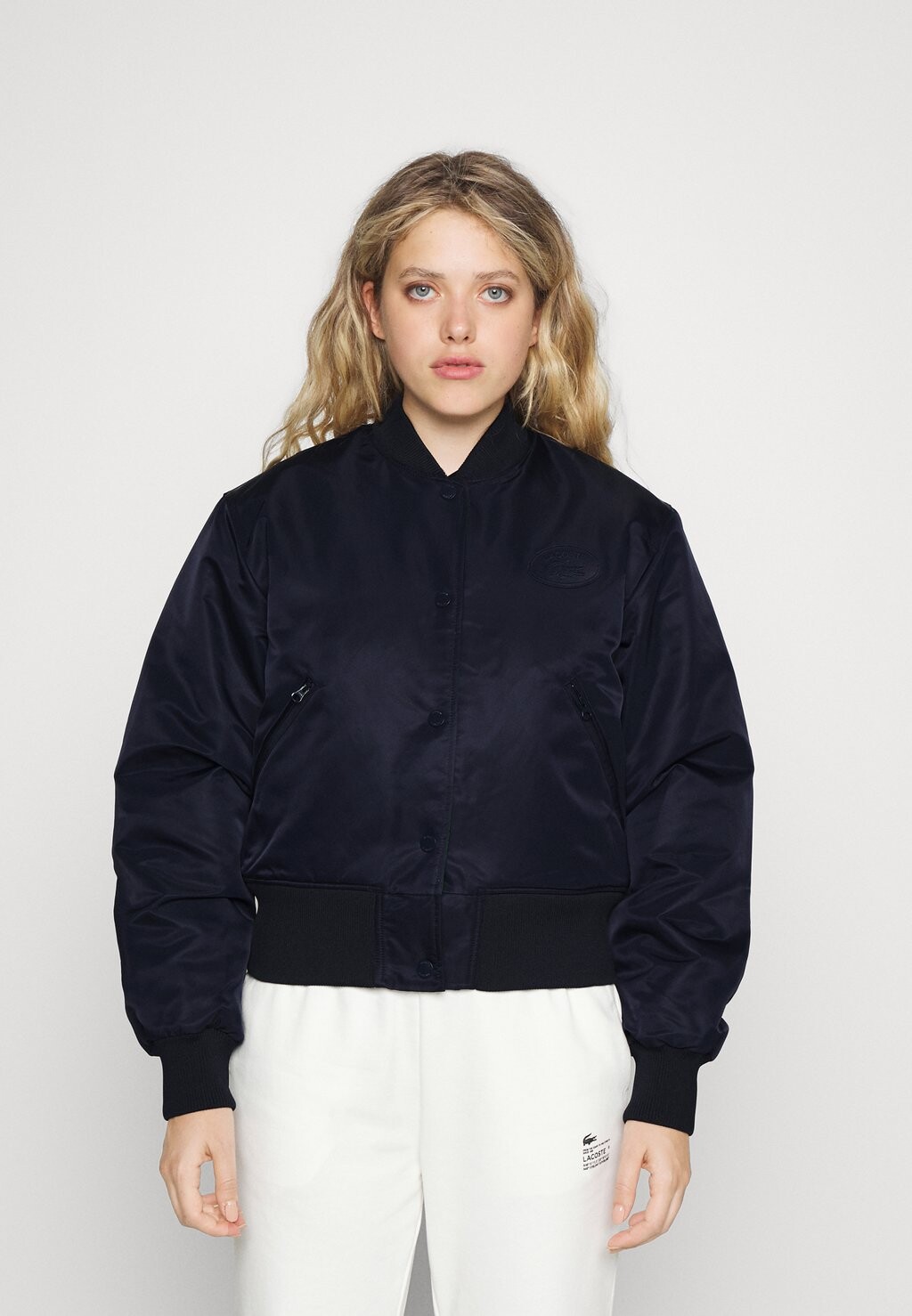 

Бомбардировщик Чакетас Lacoste, цвет abimes