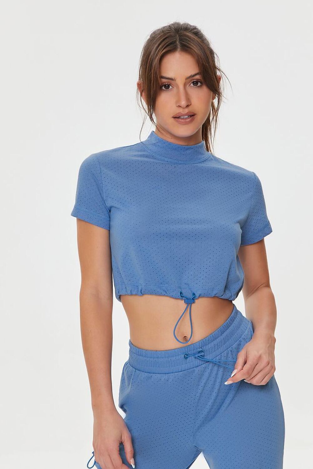 

Укороченный топ с воротником-стойкой Active Forever 21