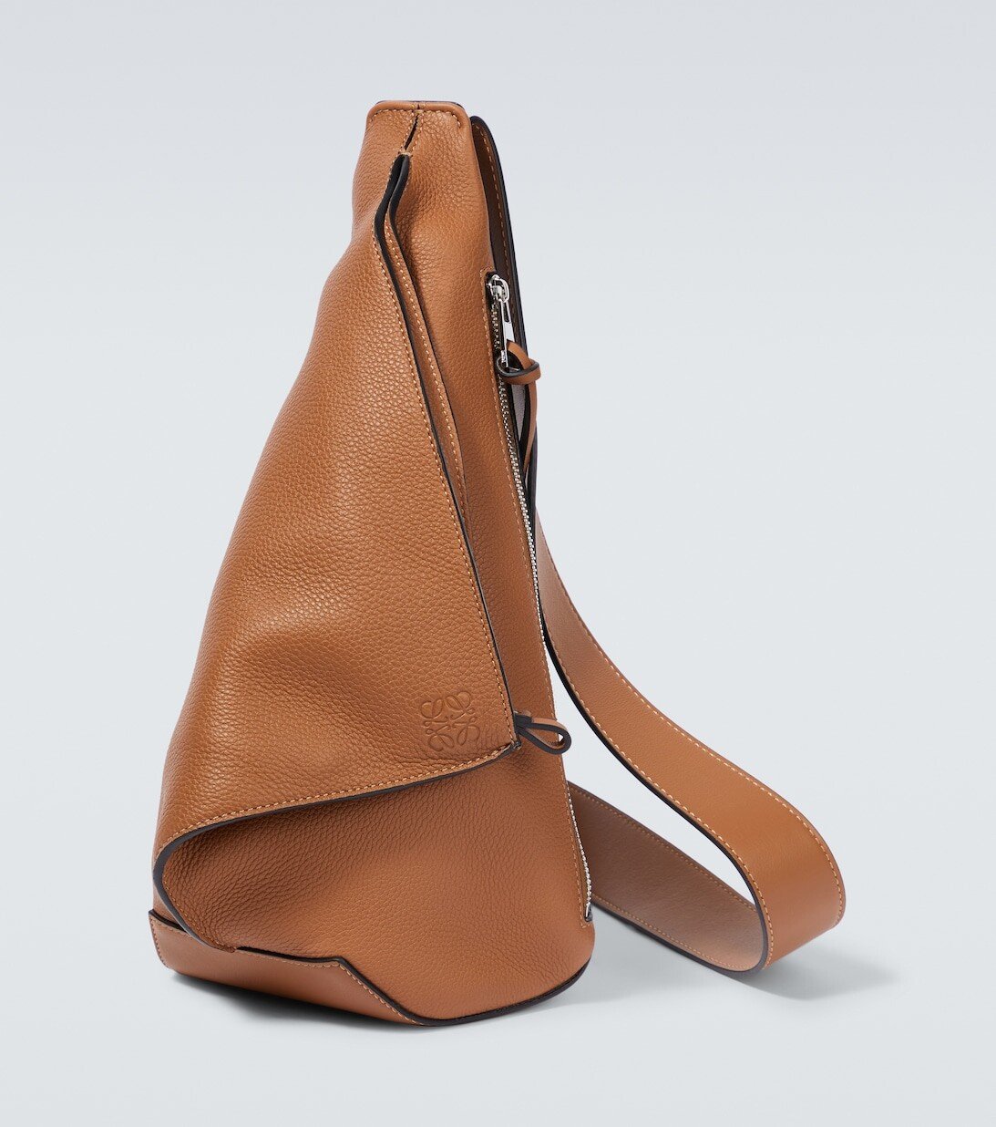 

Кожаная сумка через плечо Anton Sling Loewe, коричневый
