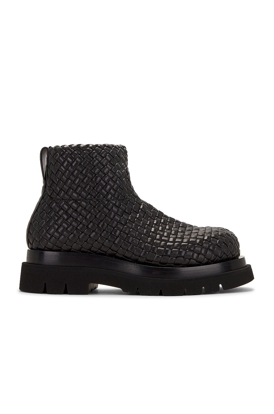 

Ботинки Bottega Veneta Mini Lido Weave Lug Ankle Boo, черный