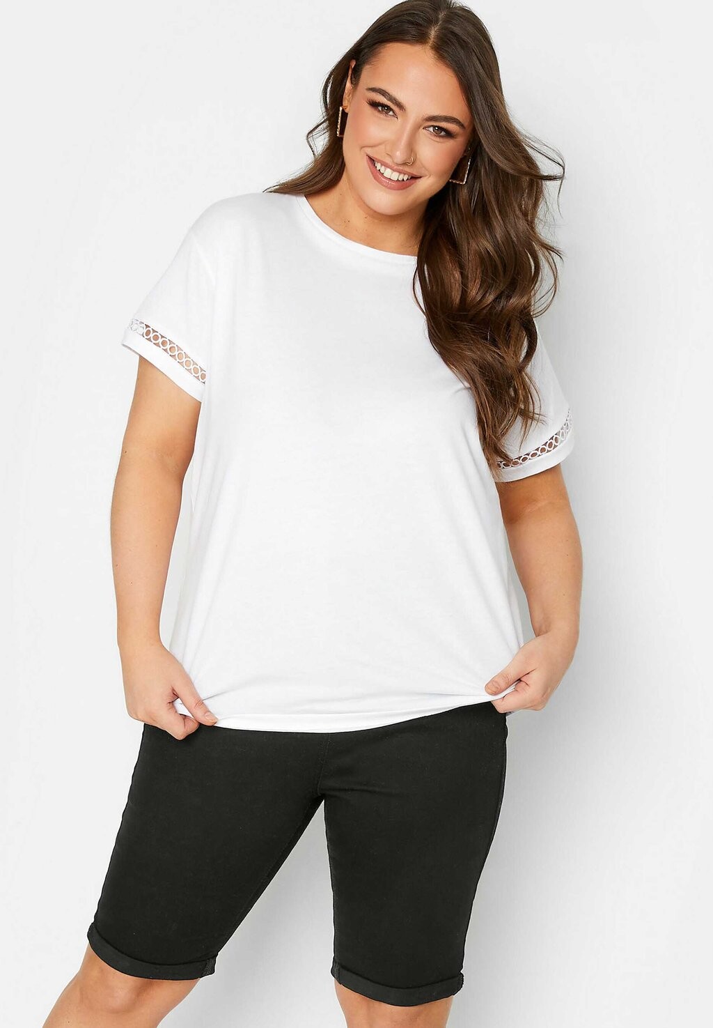

Джинсовые шорты Yours Clothing, черный