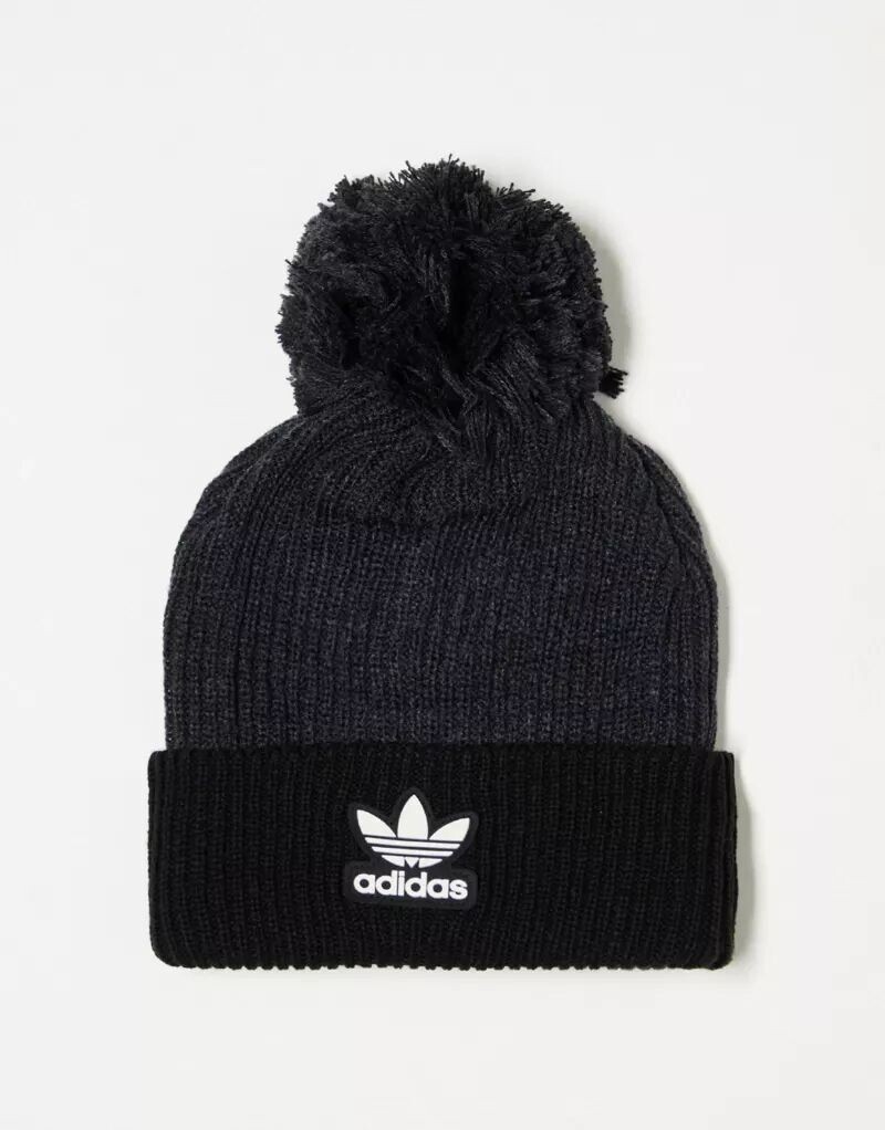 

Черная вязаная шапка с помпоном adidas Originals