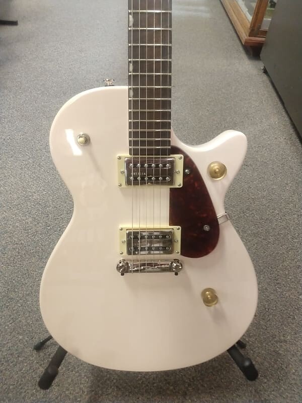 

Электрогитара Gretsch G2210 Streamliner Junior Jet Club Vintage White