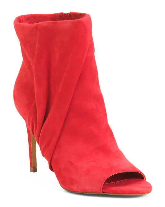 

Замшевые ботильоны Atonna с открытым носком Vince Camuto, цвет Hot Spice