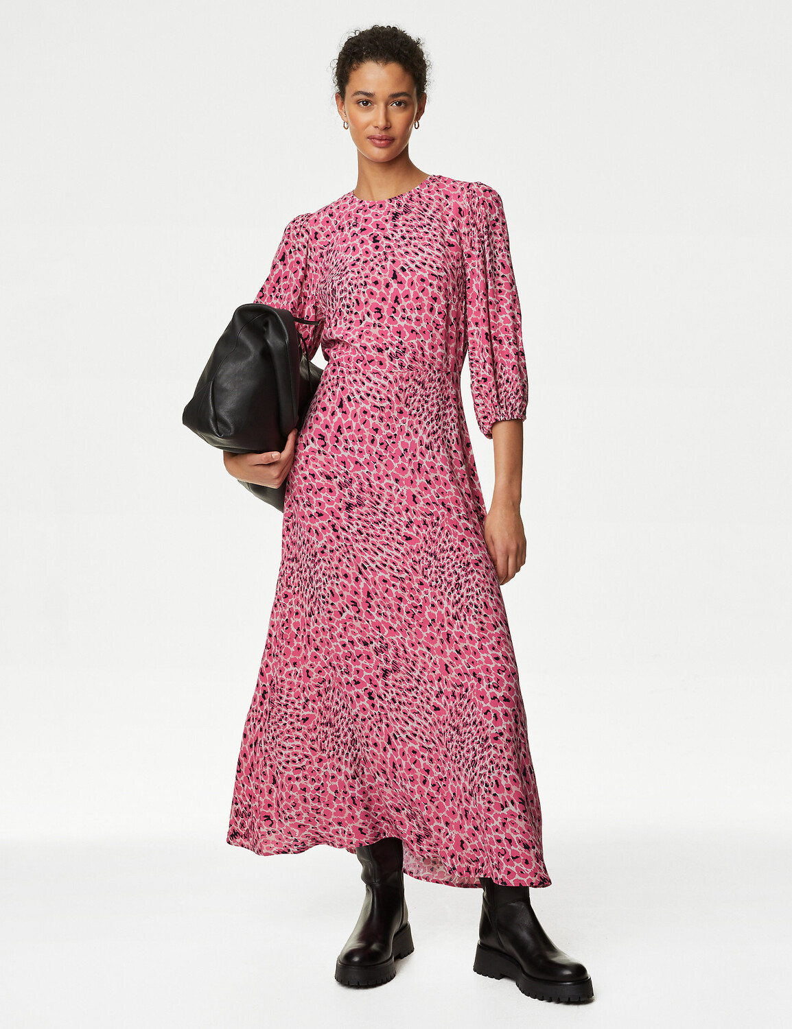 

Чайное платье Midaxi с животным принтом Marks & Spencer, розовый микс