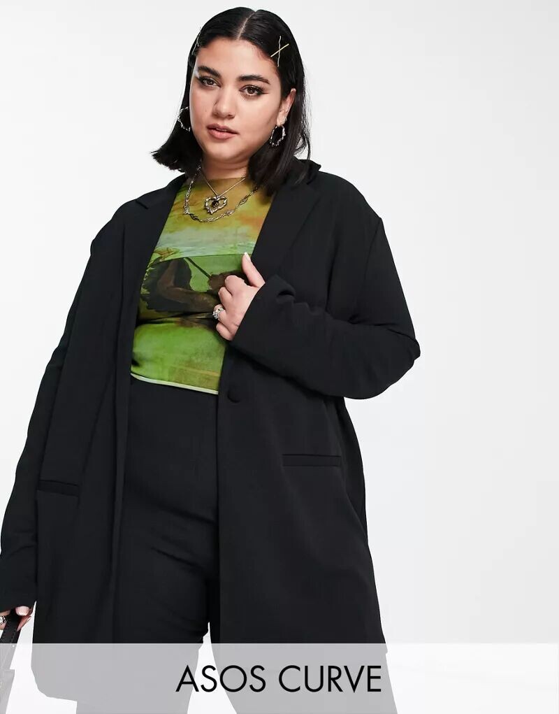 

Черный трикотажный пиджак свободного кроя ASOS Curve