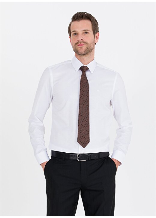 

Обычная белая мужская рубашка Slim Fit с классическим воротником MEDELLIN-2 Pierre Cardin, белый