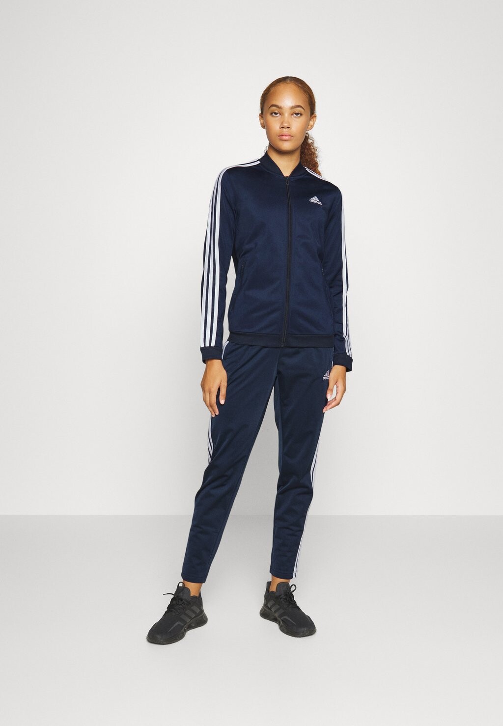 

Спортивный костюм Adidas Verryttelypuku, темно-синий, Черный