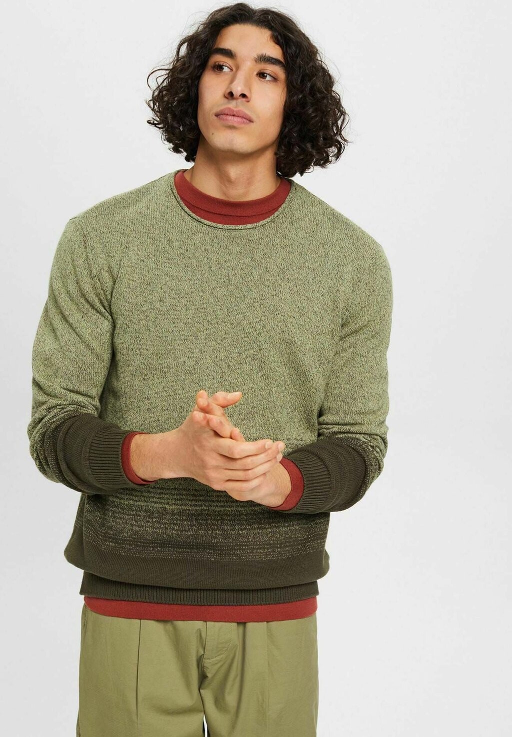 

Свитер Esprit