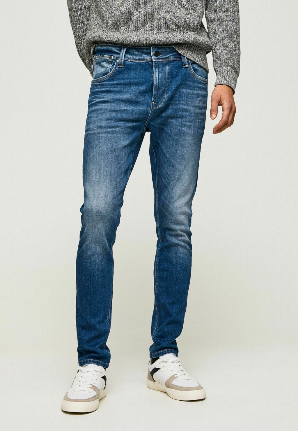 

Джинсы облегающего кроя Pepe Jeans