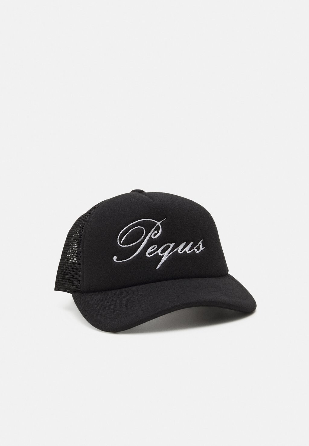 Кепка PEQUS РУЧНОЙ ЛОГОТИП TRUCKER UNISEX, черный