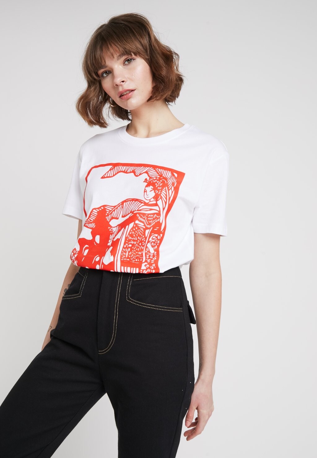

Футболка с принтом LADIES CHINESE BEAUTY TEE Mister Tee, белый