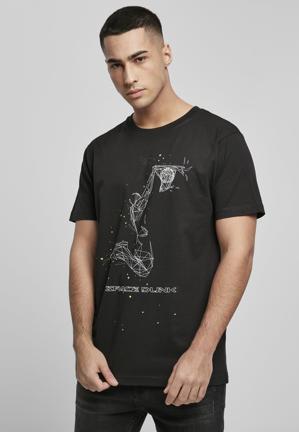 

Футболка с принтом SPACE DUNK Mister Tee, черный