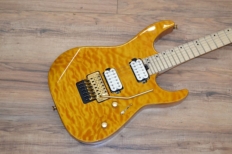 цена Электрогитара Charvel PRO-MOD DK24 HH FR M MAHOGANY WITH QUILT MAPLE 2022 - Trans Amber Quilted Maple