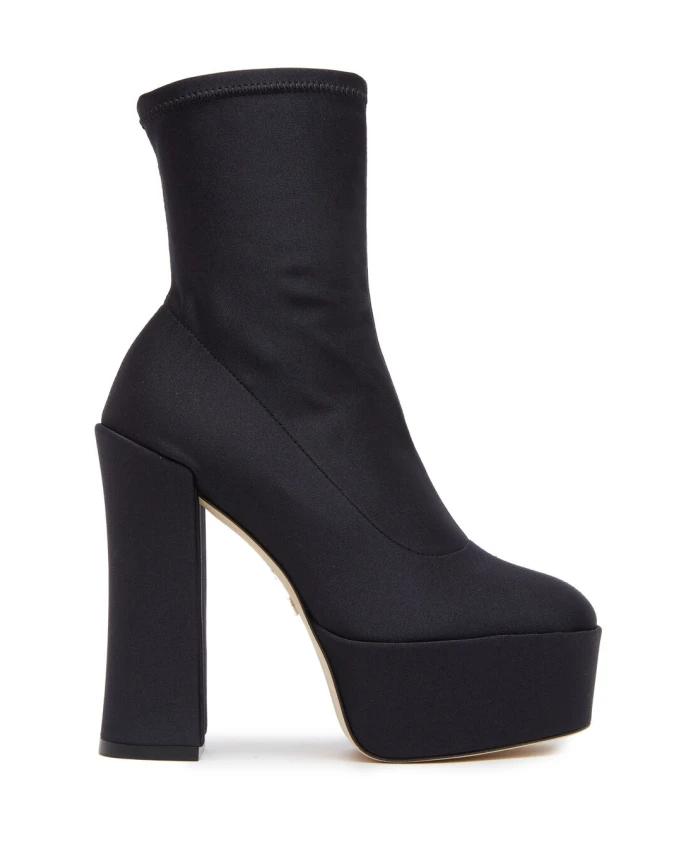 

Ботинки на платформе Skyhigh 145 Stuart Weitzman, черный