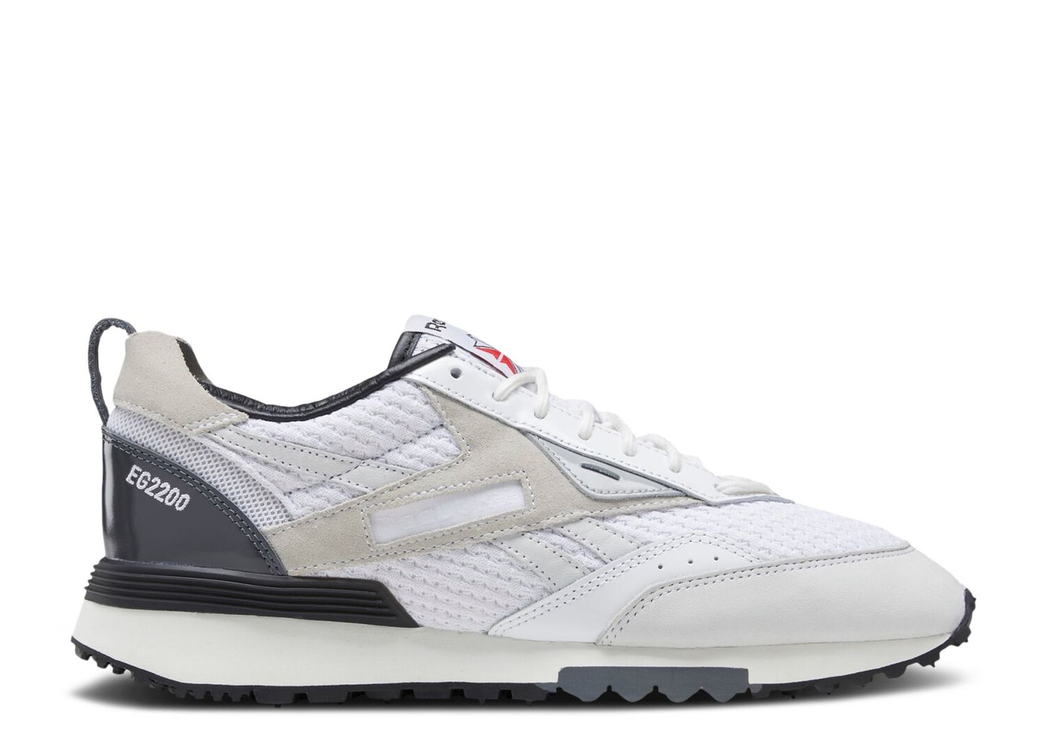 

Кроссовки Reebok Engineered Garments X Lx 2200 'White Black', белый