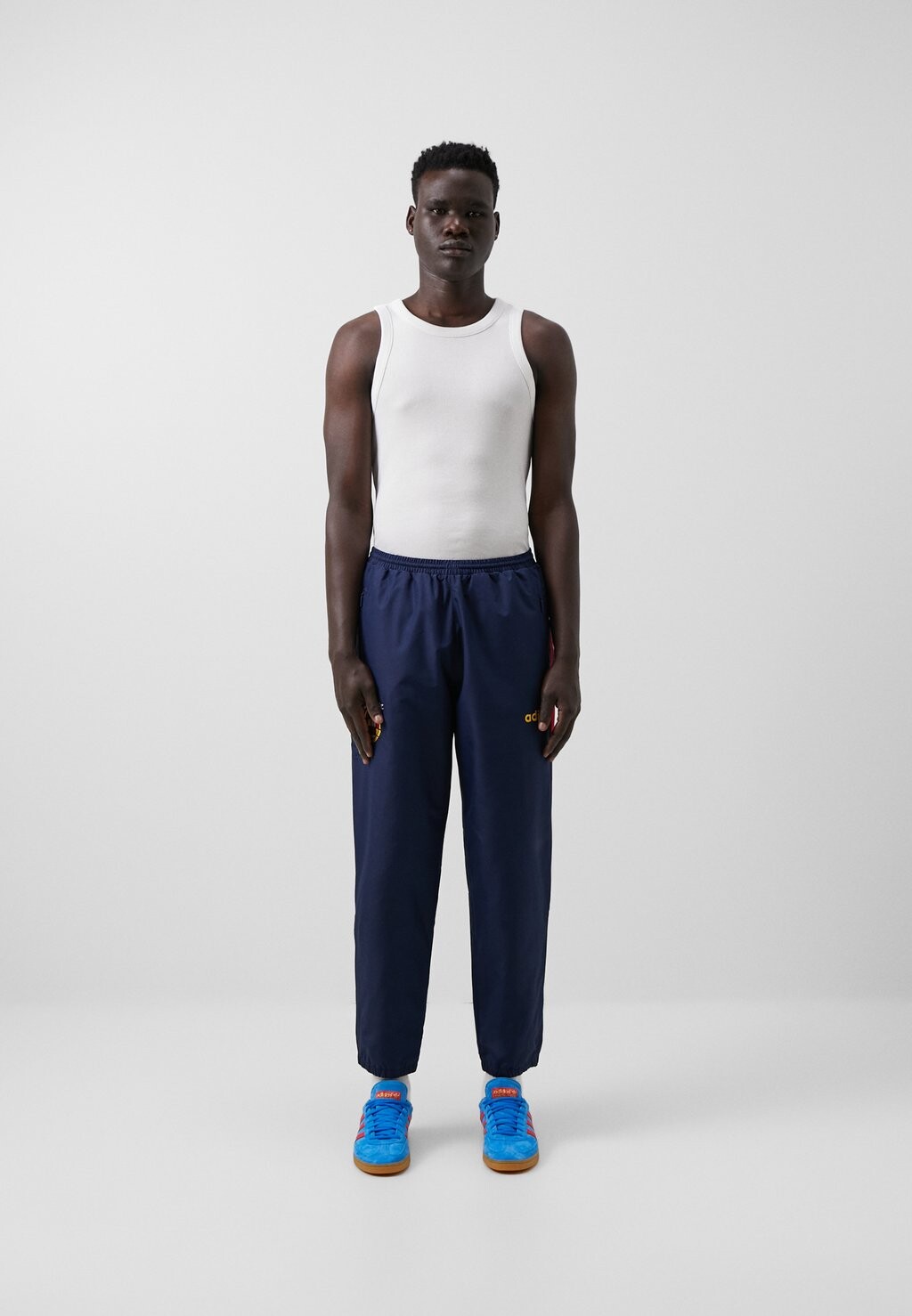 

Национальная сборная Spain Fef Woven Trackpant 96 adidas Originals, цвет night indigo