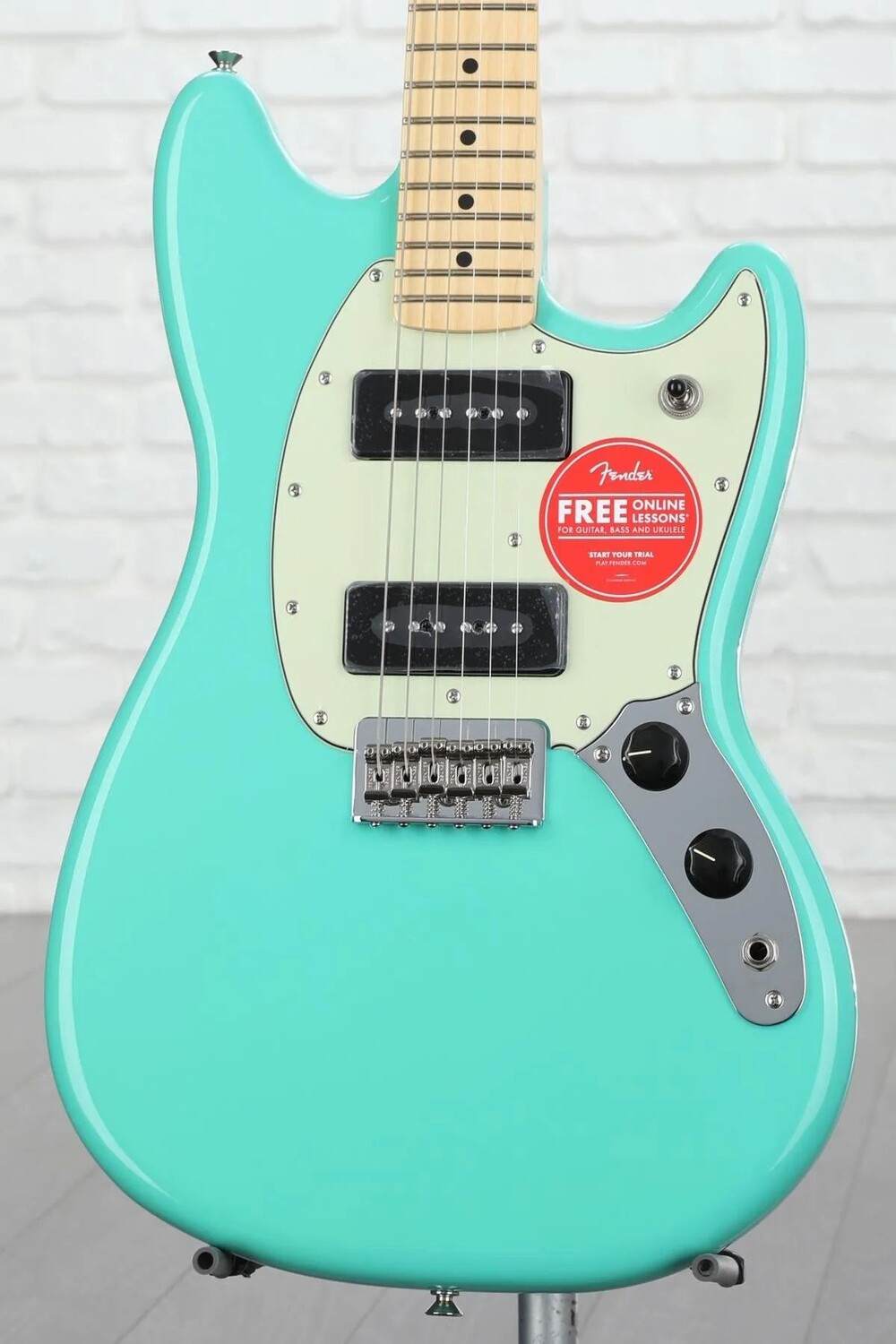 

Fender Player Mustang 90 — Зеленый морской пенопласт