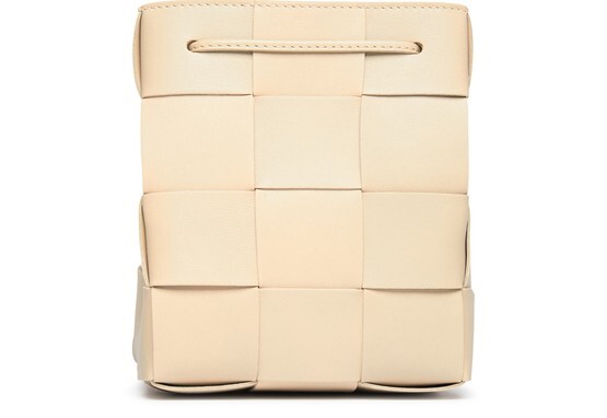 

Маленькая сумка-ведро Cassette Bottega Veneta