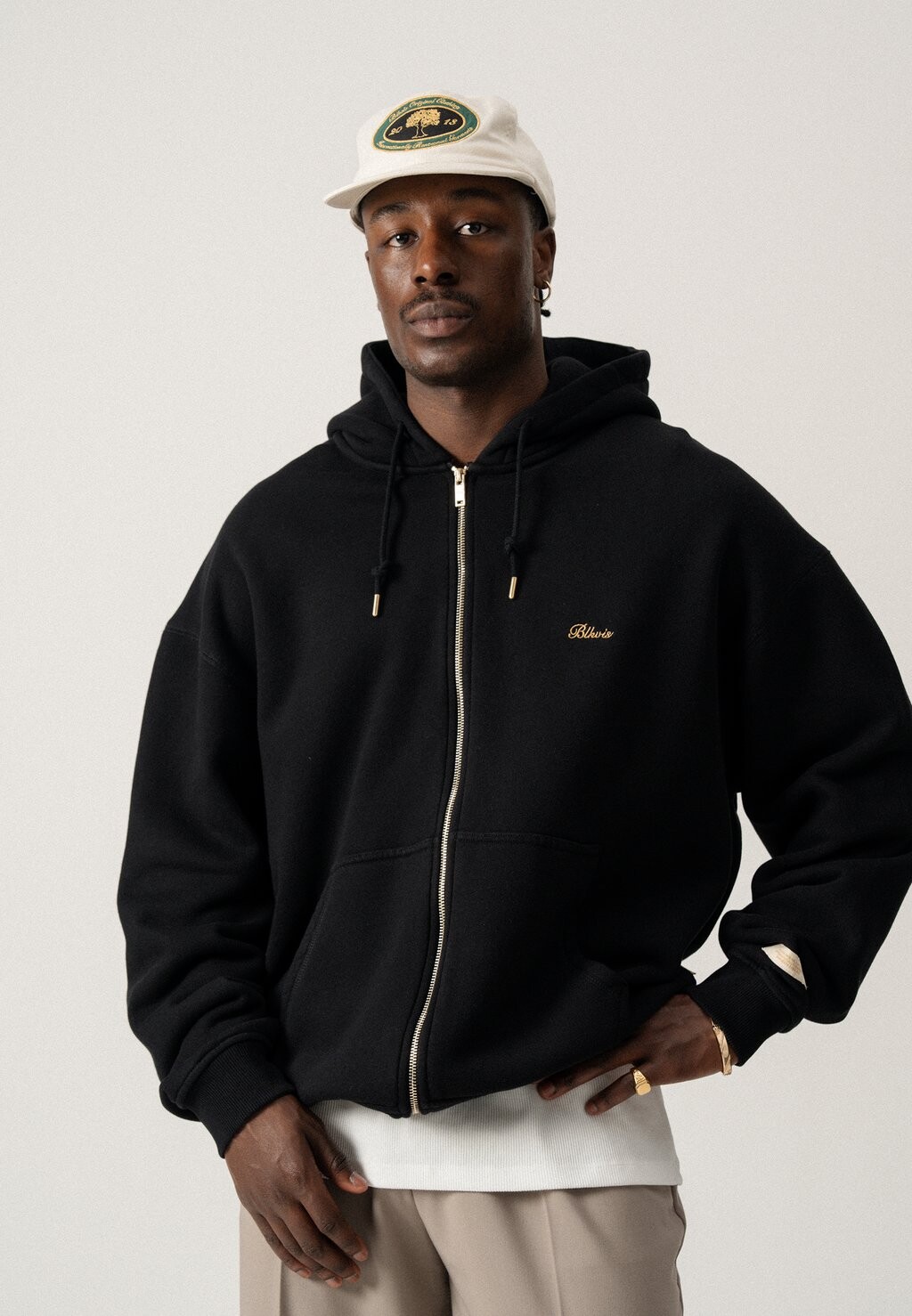 

Свитер на молнии Script Zip Unisex BLKVIS, черный