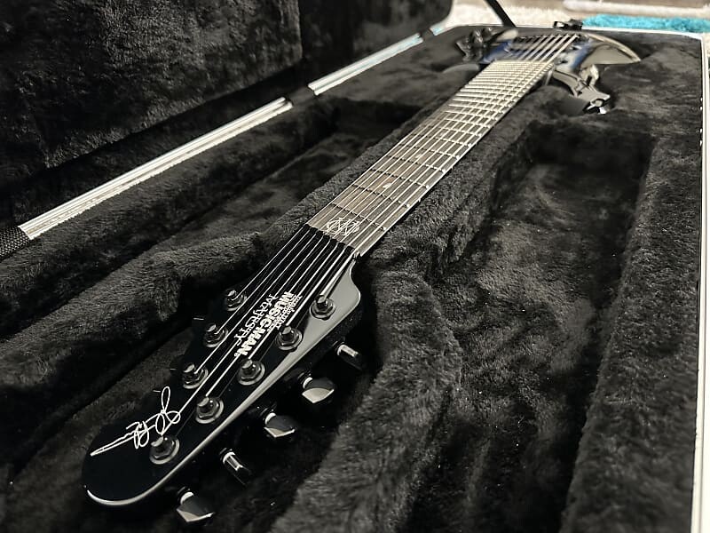 

Электрогитара Ernie Ball Music Man John Petrucci Majesty 8 String Electric Guitar - Okelani Blue