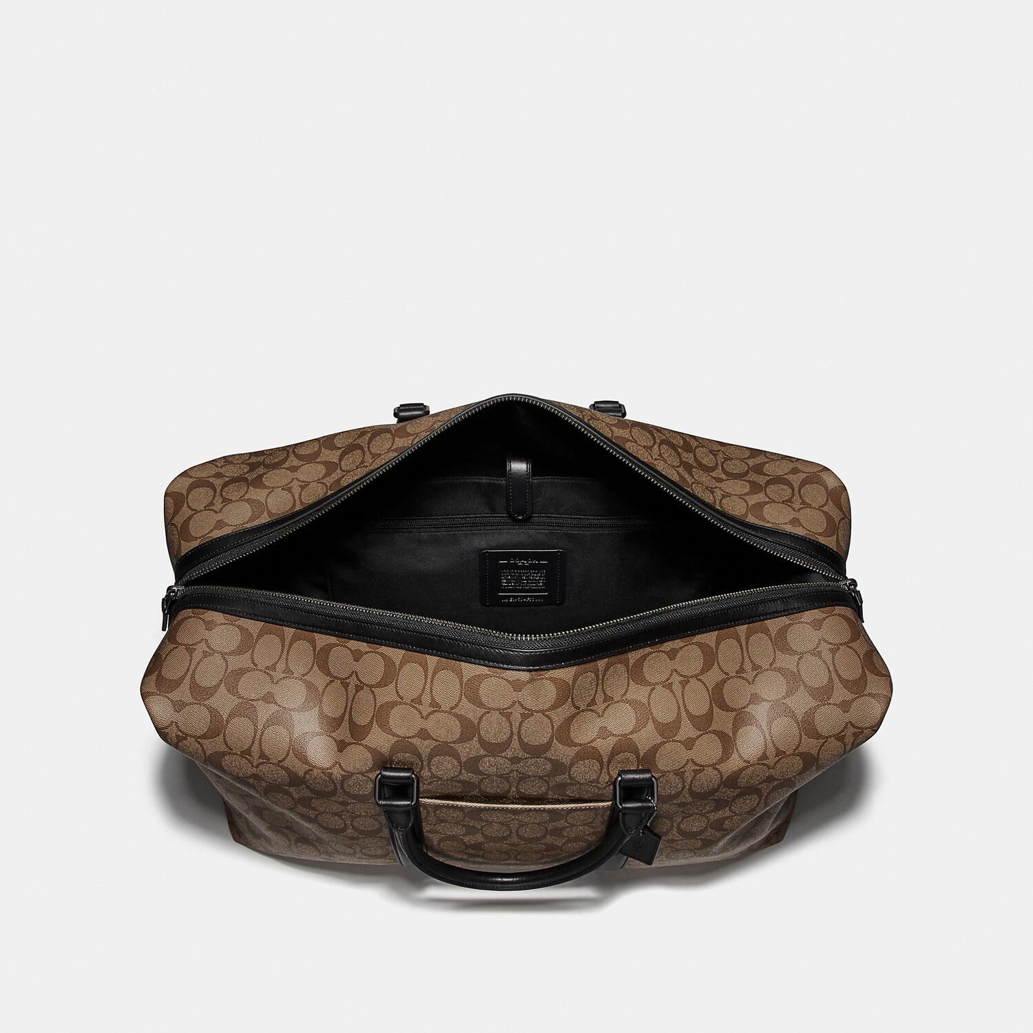 

Кроссовки Coach Outlet Trekker 52 из канвы Signature, цвет Black Antique/Pebble Blue Charcoal