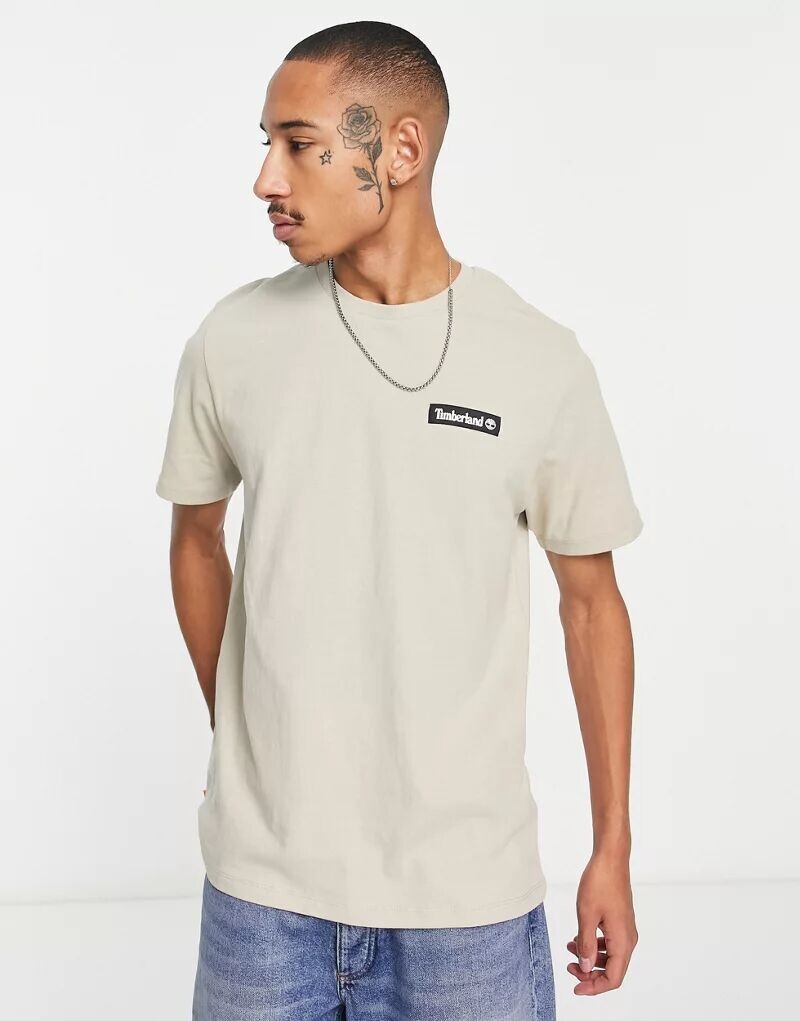 

Бежевая футболка с тканым значком Timberland Heavy Weight