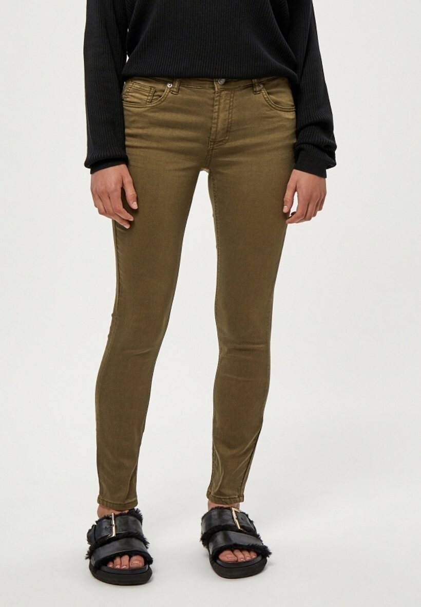 

Джинсы Slim fit Desires