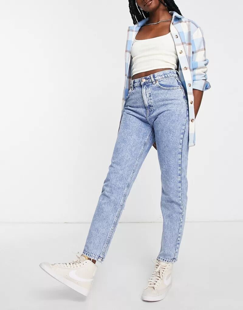 

Голубые джинсы с завышенной талией Pull&Bear