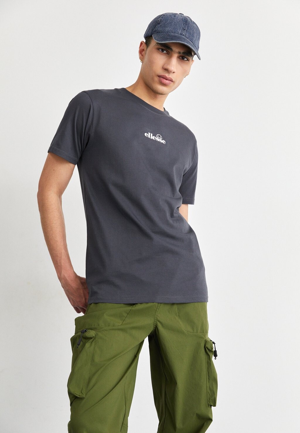 

Футболка с принтом OLLIO TEE Ellesse, темно-серый
