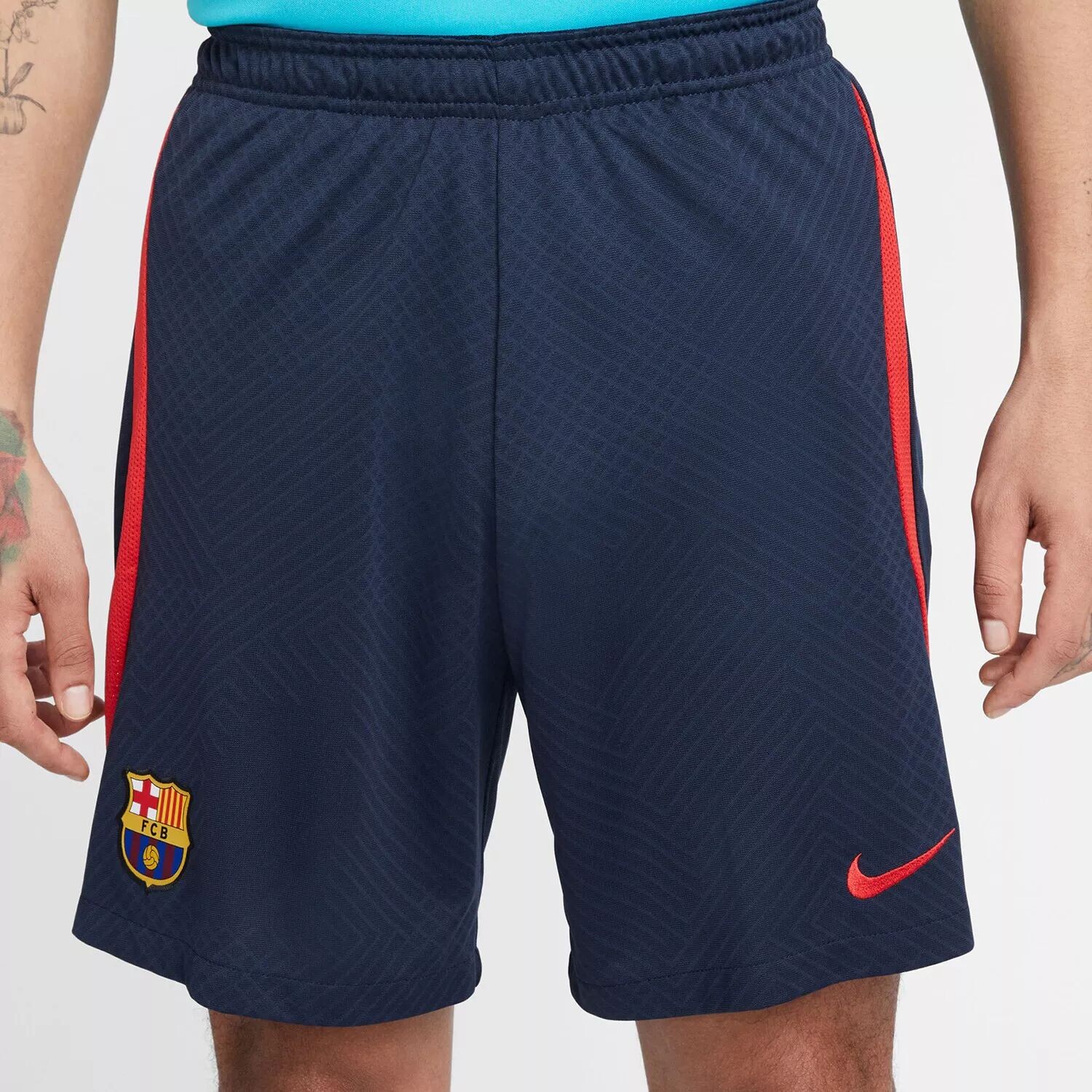 

Мужские темно-синие шорты Barcelona Strike Performance Nike