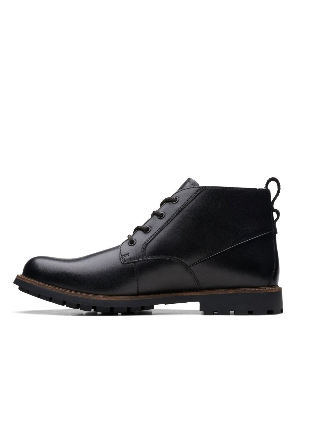 

Ботинки на шнуровке Clarks, черный