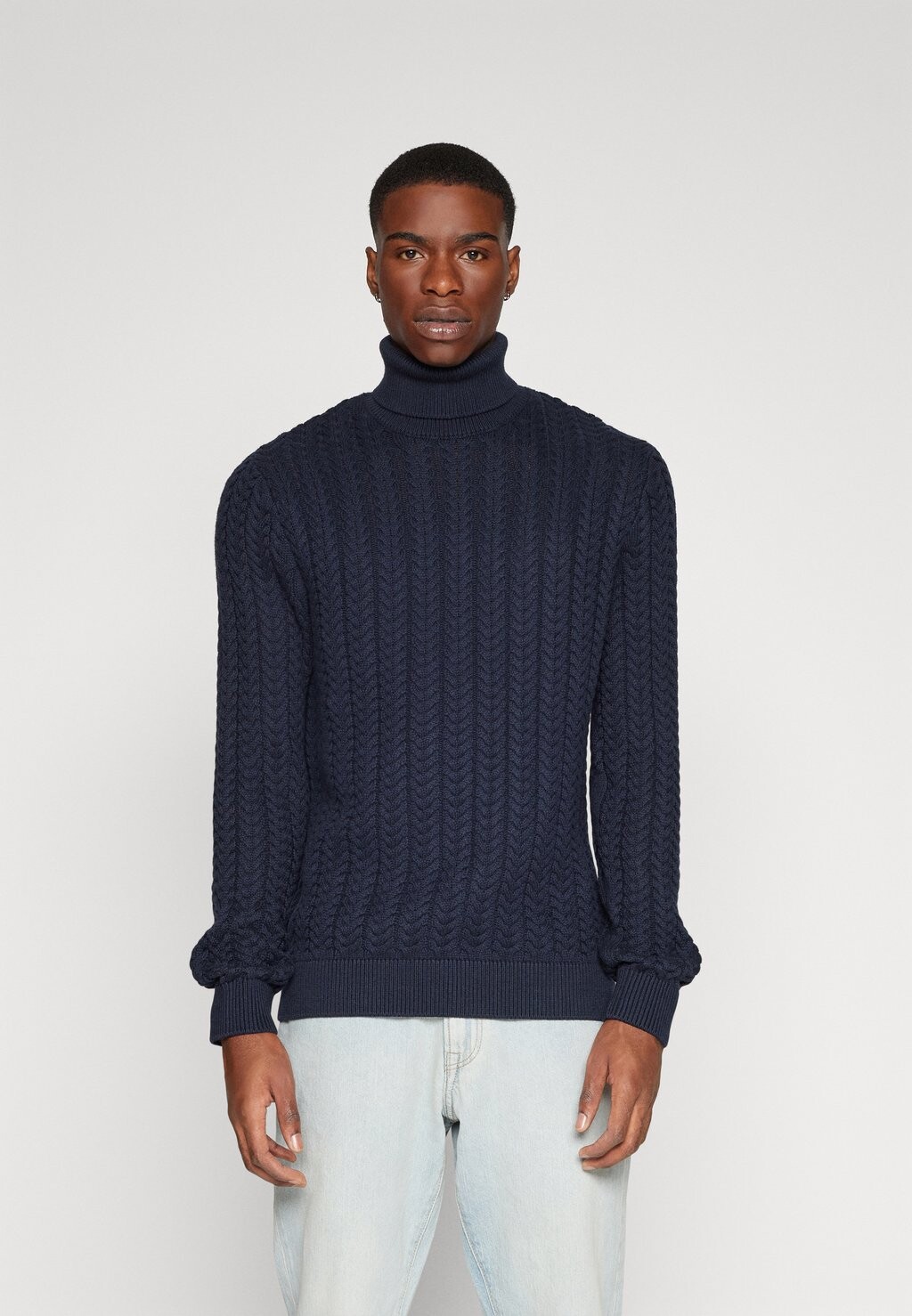 

Свитер Slhbrai Cable Roll Neck Selected, цвет sky captain