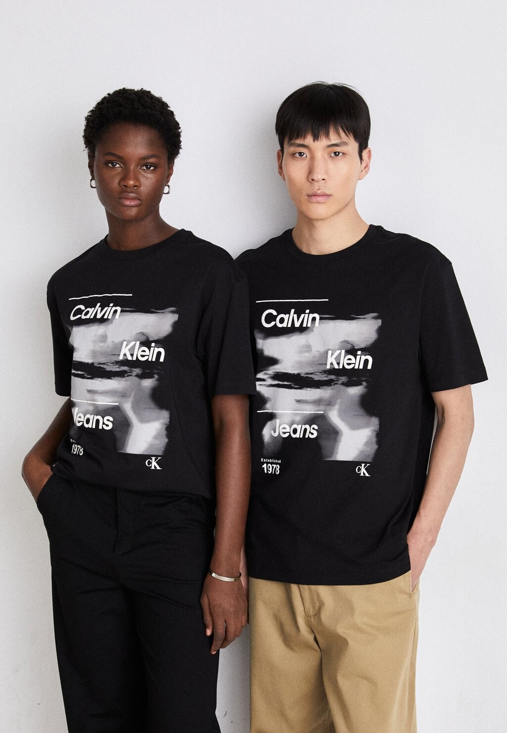 

футболка с принтом Diffused Logo Tee Unisex Calvin Klein Jeans, черный