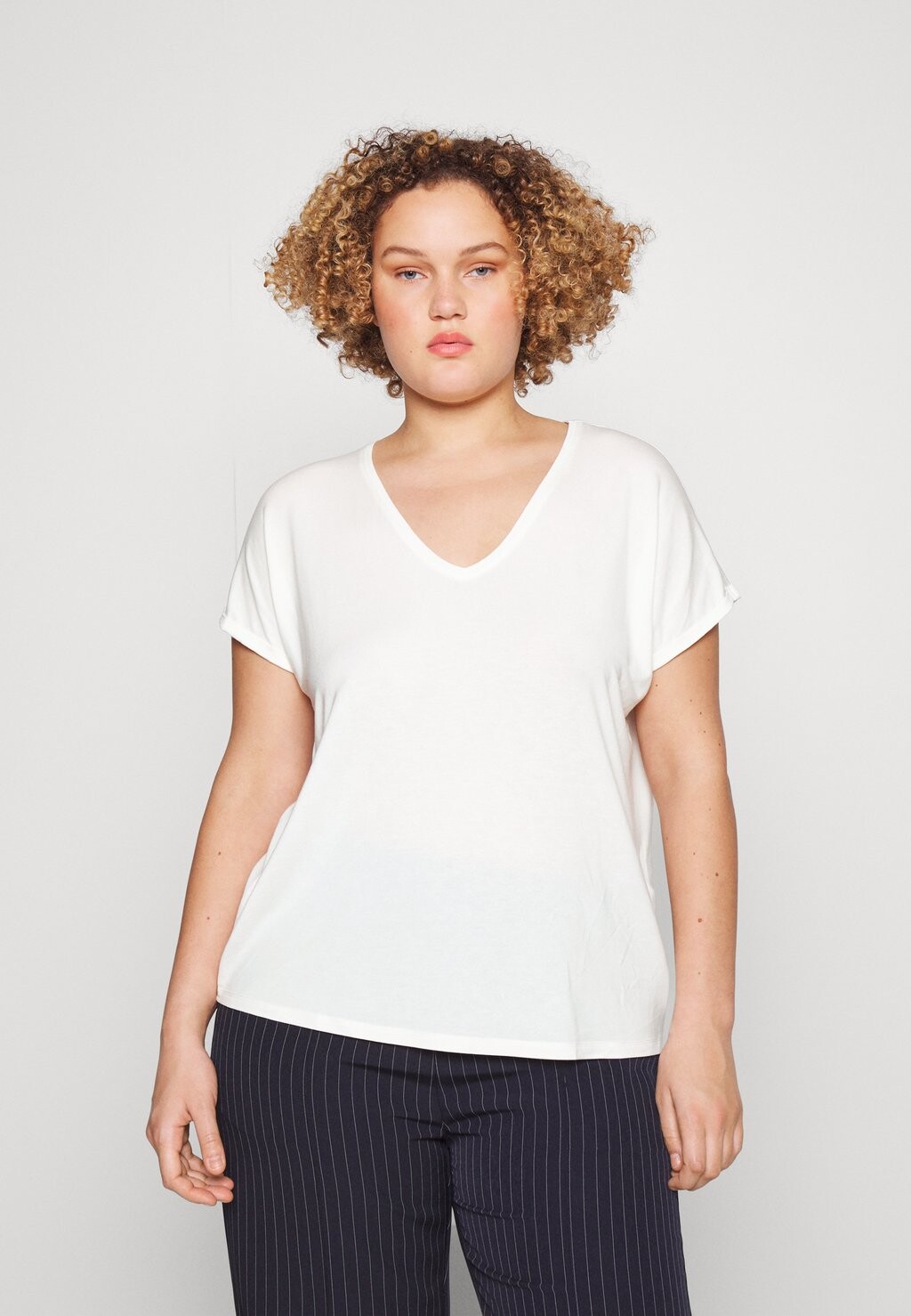 

Футболка Basic Vero Moda
