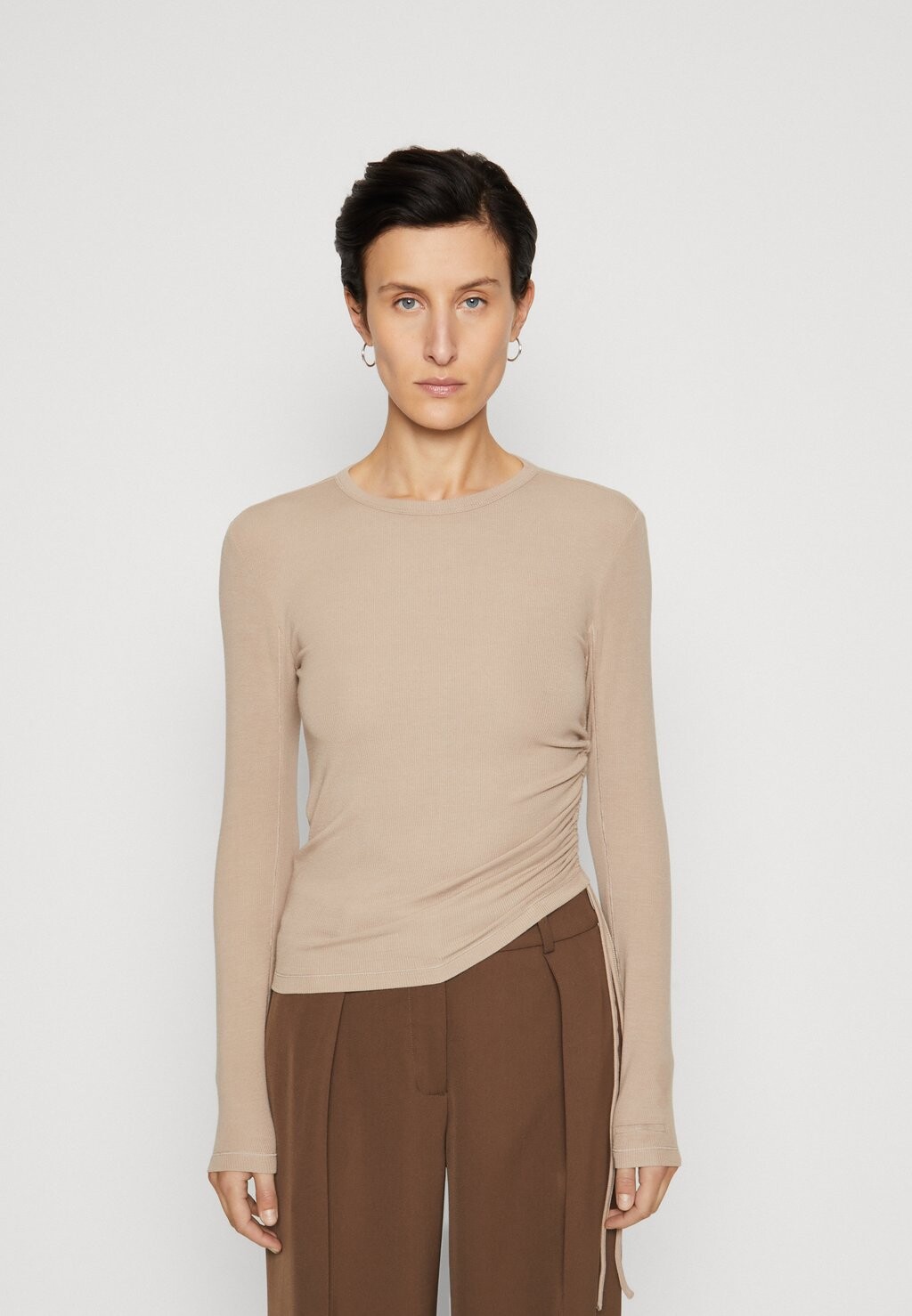 

Футболка с длинным рукавом Gathered Tee Calvin Klein, цвет neutral taupe