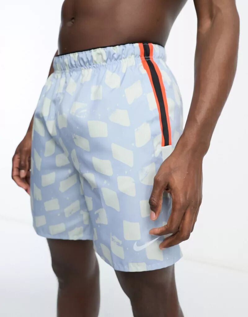 

Синие шорты Nike DYE Challenger Dri-FIT 7 дюймов