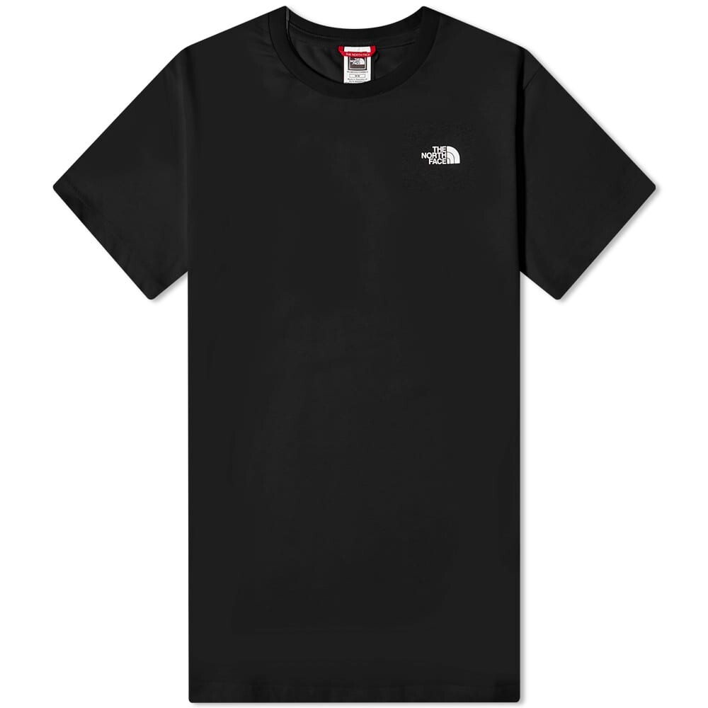 

Простая футболка The North Face с куполом, черный