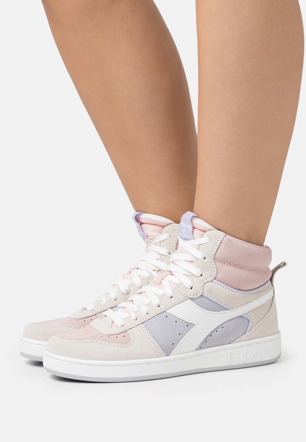 

Высокие кроссовки Diadora Magic Basket Mid, мультиколор
