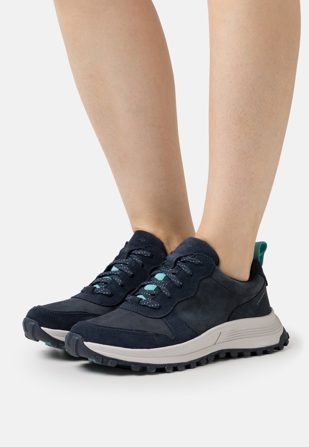 

Кроссовки Clarks