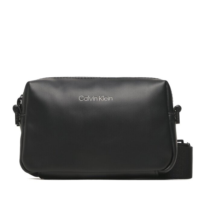 

Сумка Calvin Klein CkMust Camera, черный