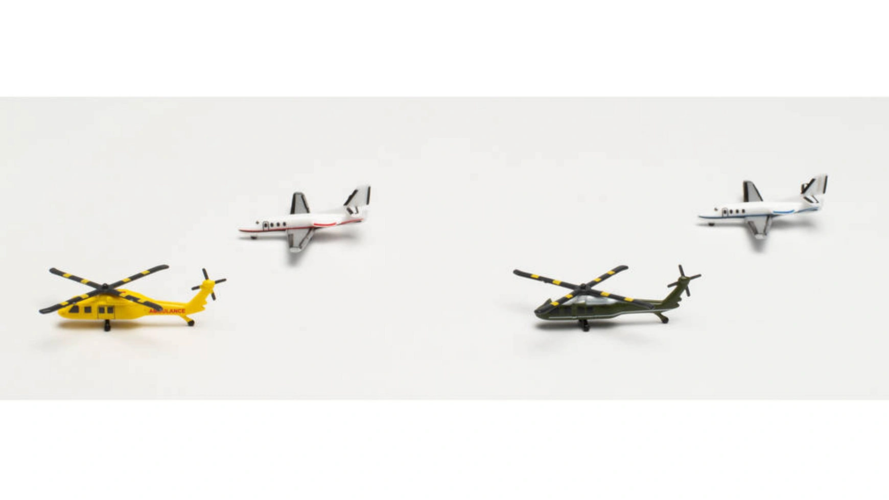 

Комплект вертолет и bizjet 1:500 (2+2) Herpa