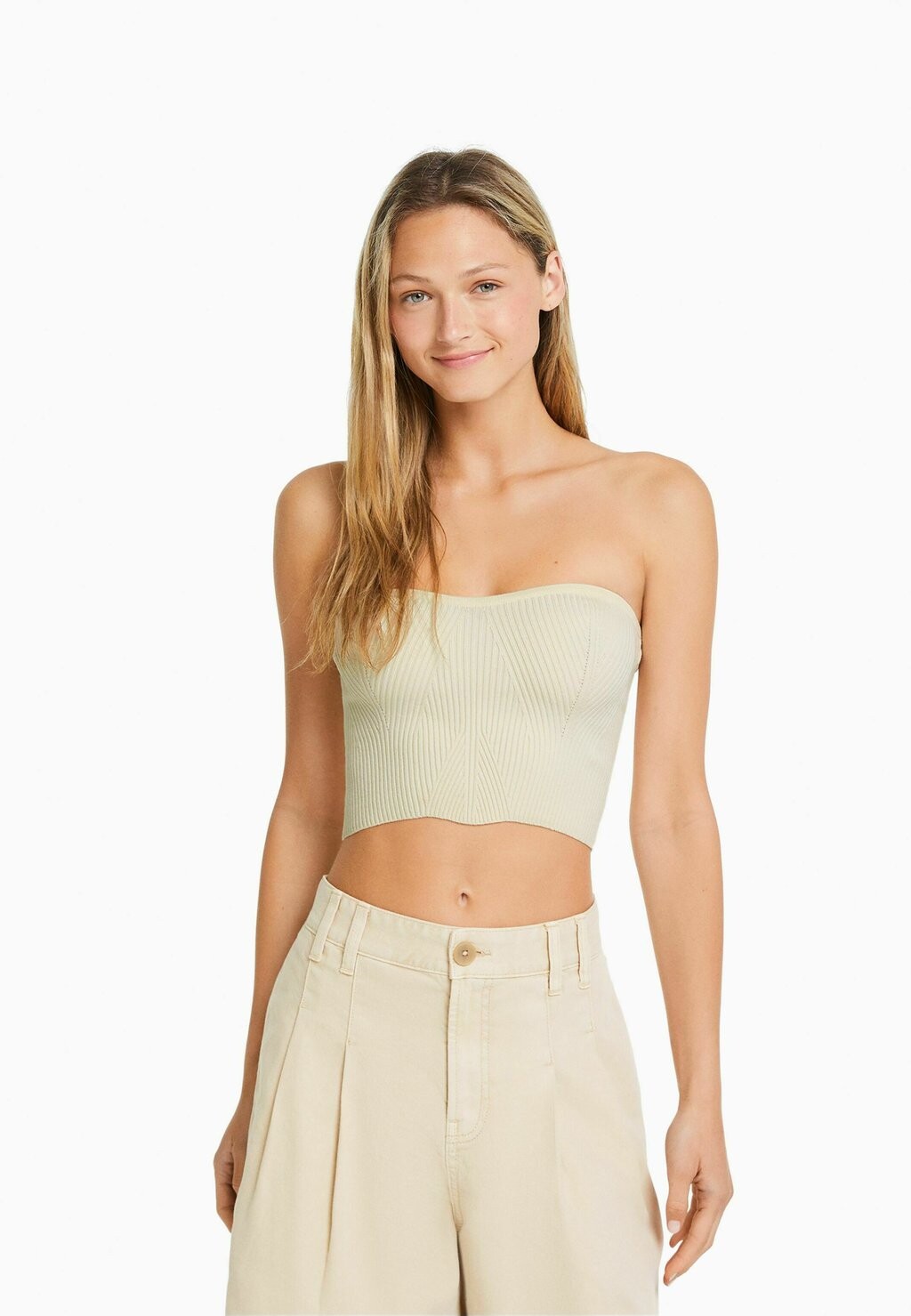 

Топ Bershka, бежевый