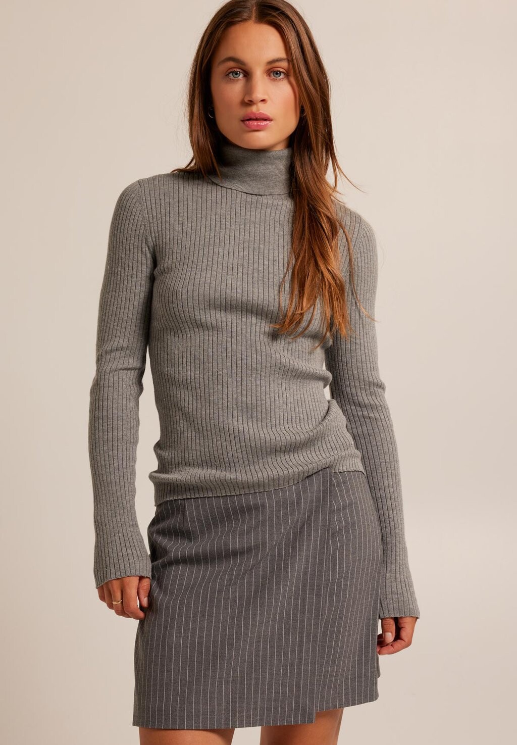 

Вязаный свитер ROLLKRAGEN KIMBERLY America Today, цвет mid grey melange